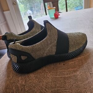 New Qupid Gold shoes